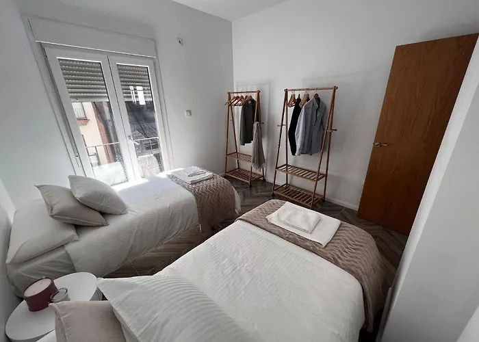 アパート Luxury New 6 Pax Apart Downtown.