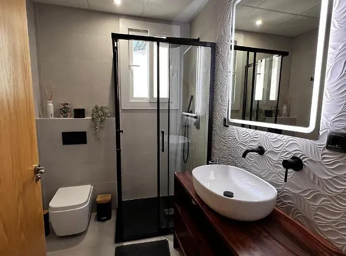 Apartment Luxury New 6 Pax Apart Downtown. Cordoba