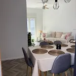 Luxury New 6 Pax Apart Downtown. 公寓 科爾多瓦